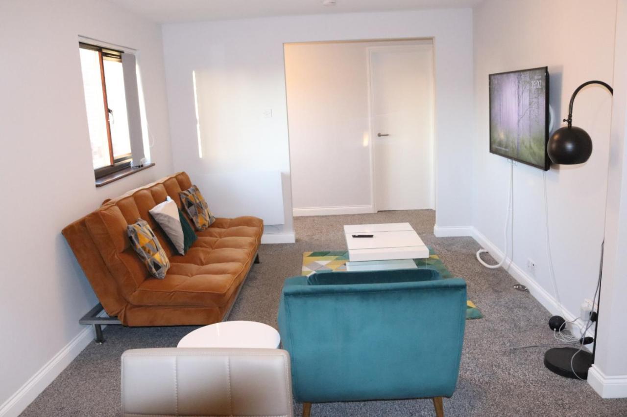 Garland Modern Apartment With Private Garden & Parking Dartford 5 Εξωτερικό φωτογραφία