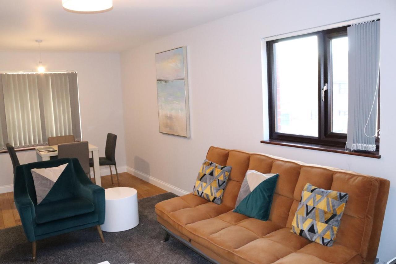Garland Modern Apartment With Private Garden & Parking Dartford 5 Εξωτερικό φωτογραφία