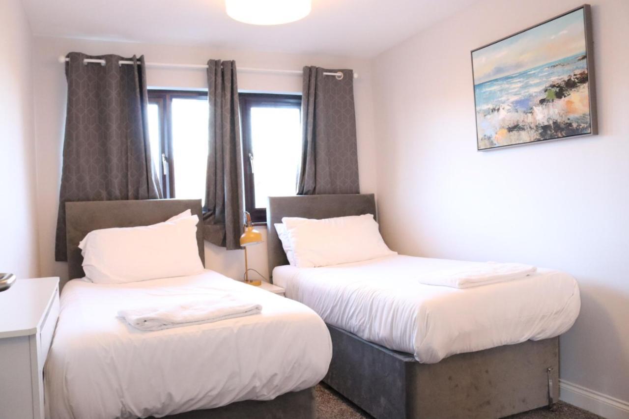 Garland Modern Apartment With Private Garden & Parking Dartford 5 Εξωτερικό φωτογραφία
