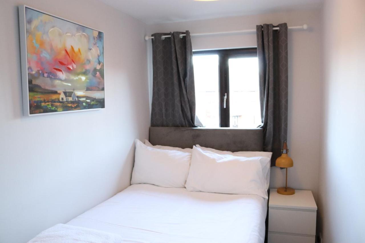 Garland Modern Apartment With Private Garden & Parking Dartford 5 Εξωτερικό φωτογραφία